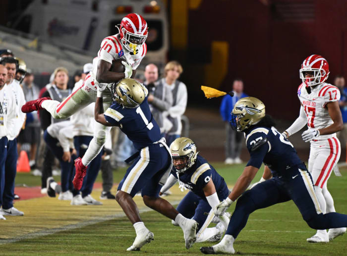 Mater Dei vs St John Bosco CIF Southern Section D1 Final November 24, 2023 Photo-Heston Quan18